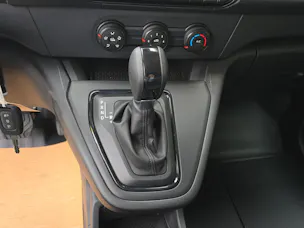 RENAULT Kangoo Van 1.3TCe Standard 130 PF Extra EDC