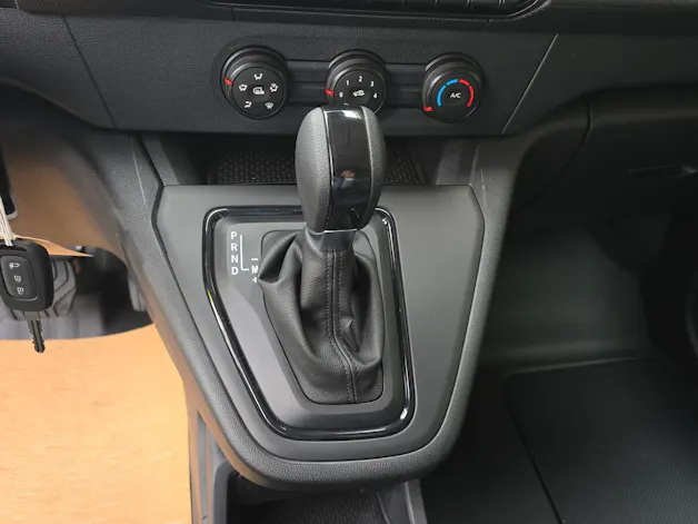 RENAULT Kangoo Van 1.3TCe Standard 130 PF Extra EDC