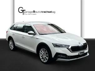 SKODA Octavia Combi 2.0 TDI DSG Scout 4x4