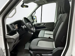 VW Crafter 35 DOKA 3640 177PS Aut 4M