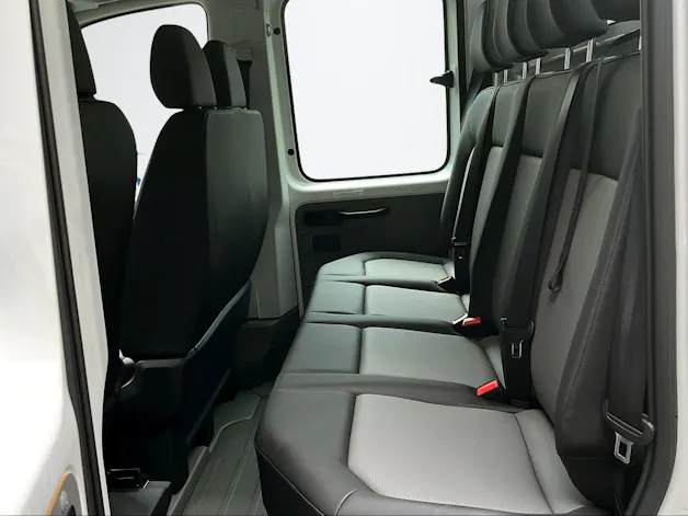 VW Crafter 35 DOKA 3640 177PS Aut 4M