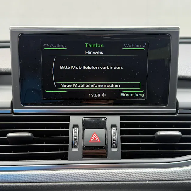 AUDI A6 Avant 2.0 TDI S-tronic *S-LINE*