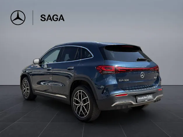 MERCEDES-BENZ EQA 300 Swiss Star AMG Line 4matic