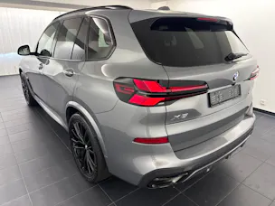 BMW X5 xD 48V 40d M Sport Pro ''7 Plätzer inkl. AHK & Standheizung''