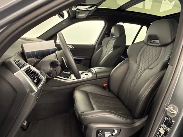 BMW X5 xD 48V 40d M Sport Pro ''7 Plätzer inkl. AHK & Standheizung''