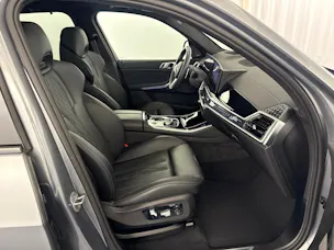 BMW X5 xD 48V 40d M Sport Pro ''7 Plätzer inkl. AHK & Standheizung''