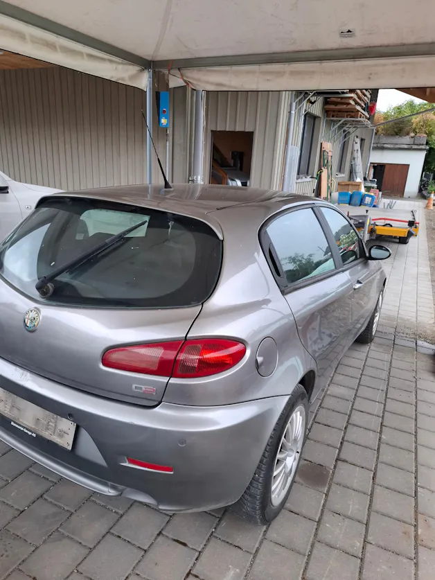 ALFA ROMEO 147 1.9 16V JTD Progression