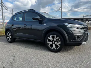 DACIA Sandero Stepway TCe 90 Comfort CVT