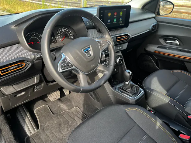 DACIA Sandero Stepway TCe 90 Comfort CVT