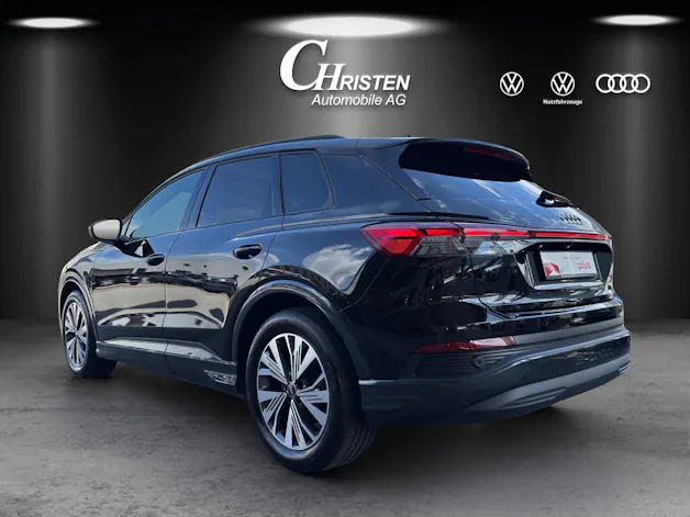 AUDI Q4 e-tron 40
