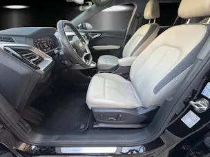 AUDI Q4 e-tron 40