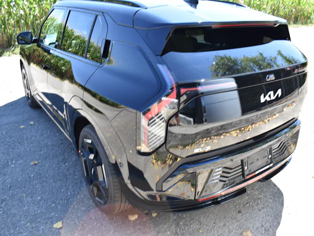 Kia EV3 81,4 kWh GT Line 4x4