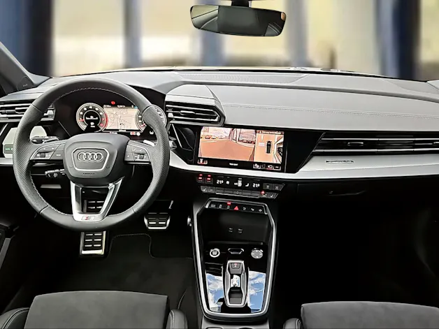 AUDI A3 Sportback TFSI 150 kW quattro S line S tronic Mythosschwarz Metallic