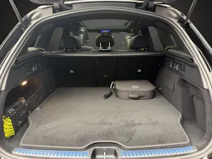 MERCEDES-BENZ GLC 300 e 4MATIC with EQ-Star Hybrid