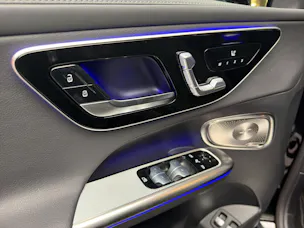 MERCEDES-BENZ GLC 300 e 4MATIC with EQ-Star Hybrid