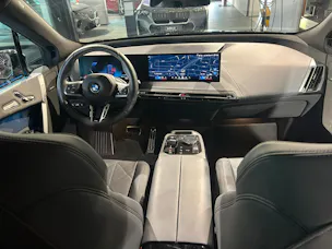 BMW iX xDrive60 M Sport Pro