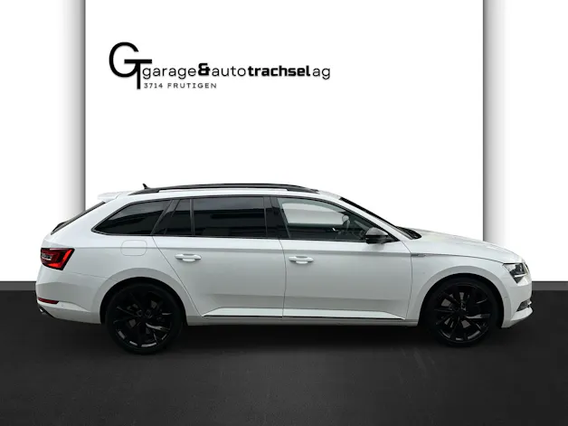 SKODA Superb Combi 2.0 TSI SportLine+ DSG 4x4