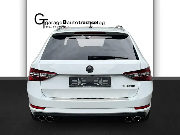 SKODA Superb Combi 2.0 TSI SportLine+ DSG 4x4