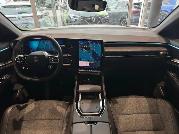 RENAULT Rafale 1.2 E-Tech Hybrid 200 Techno