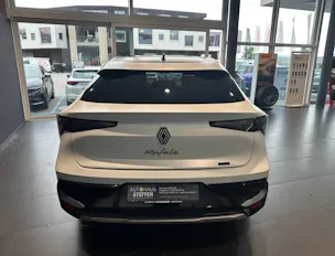RENAULT Rafale 1.2 E-Tech Hybrid 200 Techno