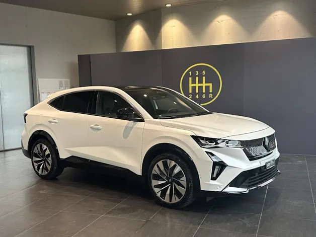 RENAULT Rafale 1.2 E-Tech Hybrid 200 Techno