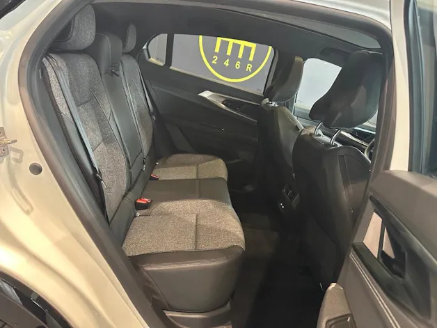 RENAULT Rafale 1.2 E-Tech Hybrid 200 Techno