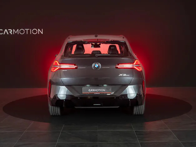 BMW X3 20i xDrive / Rückfahrkamera / Ambientebeleuchtung / Anhängerkupplung