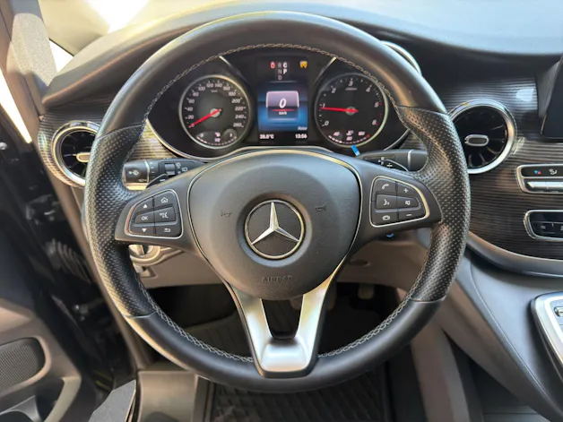 MERCEDES-BENZ V 250 d Avantgarde L 4M