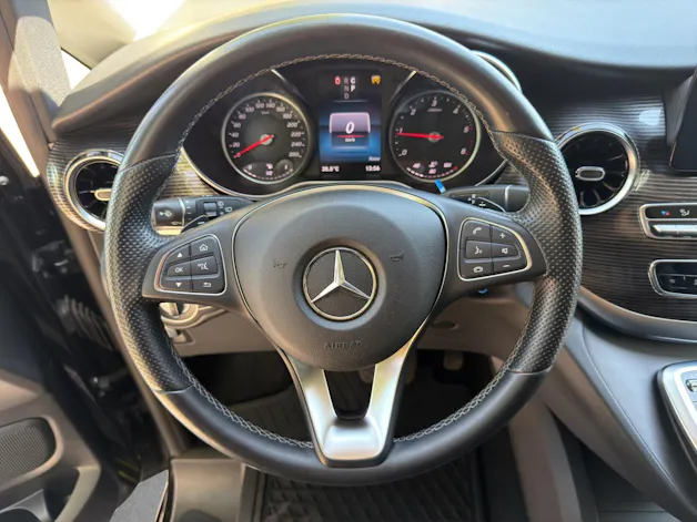 MERCEDES-BENZ V 250 d Avantgarde L 4M