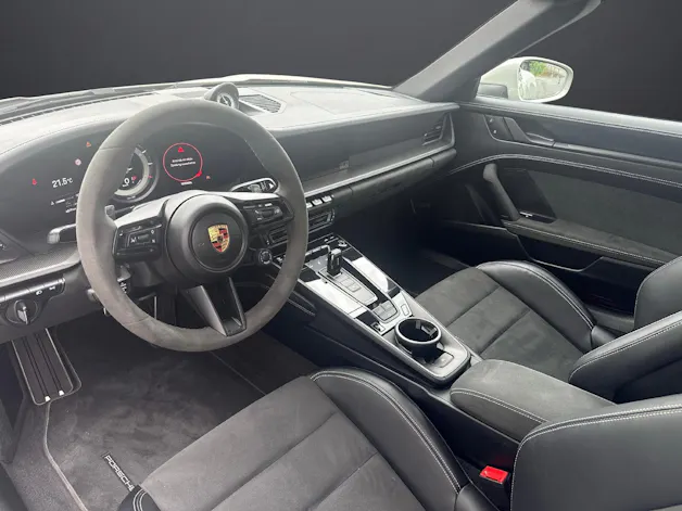 PORSCHE 911 Cabriolet 3.0 Carrera 4 GTS PDK
