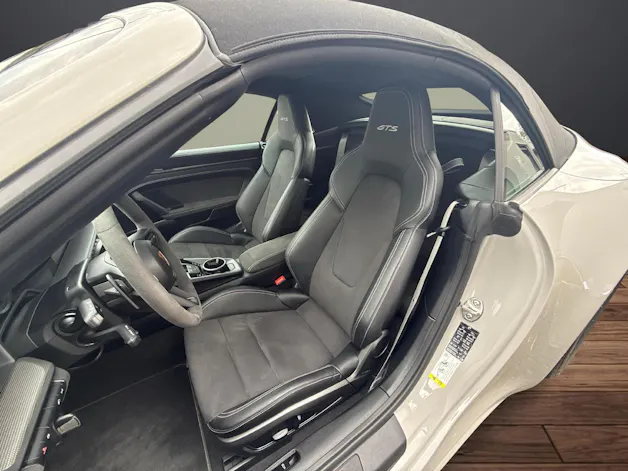 PORSCHE 911 Cabriolet 3.0 Carrera 4 GTS PDK