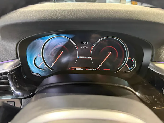 BMW M550d xDrive Touring Steptronic