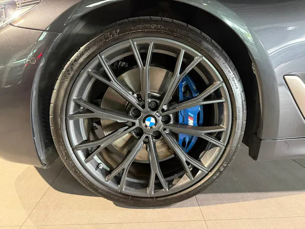 BMW M550d xDrive Touring Steptronic