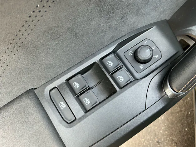 CUPRA Formentor VZ 2.0 TSI 333 PS 4Drive ***PANORAMADACH***