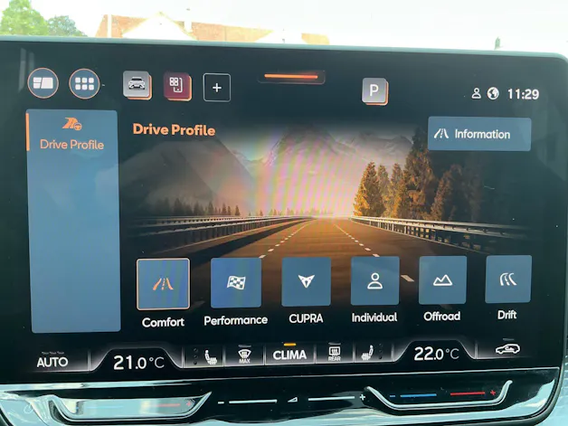 CUPRA Formentor VZ 2.0 TSI 333 PS 4Drive ***PANORAMADACH***