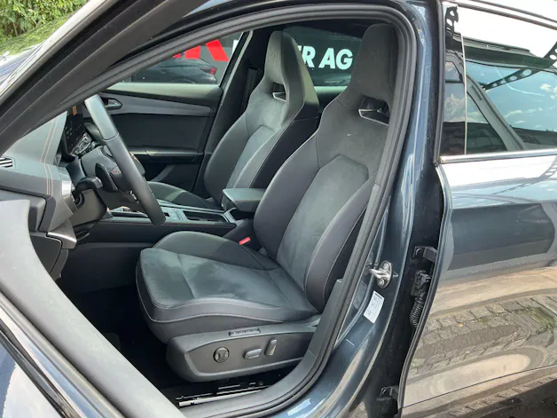 CUPRA Formentor VZ 2.0 TSI 333 PS 4Drive ***PANORAMADACH***
