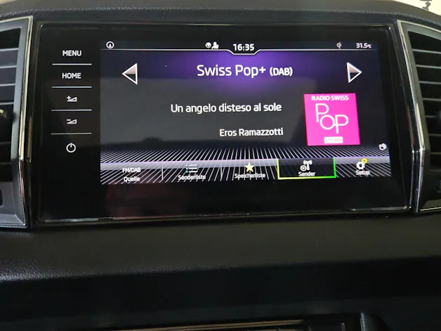SKODA Karoq 2.0 TDI CR Style 4x4 DSG