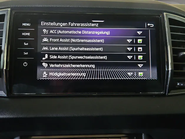 SKODA Karoq 2.0 TDI CR Style 4x4 DSG