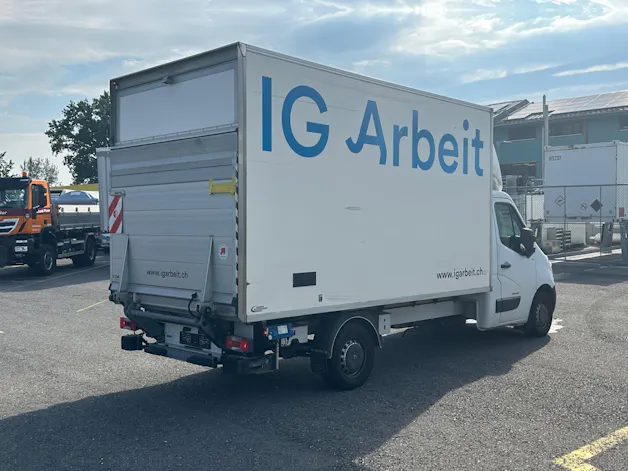 RENAULT T35d ci 150 Koffer Hebebühne