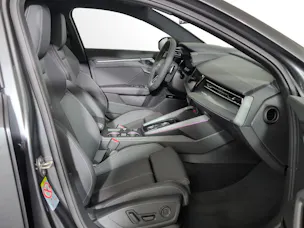 AUDI A3 Sportback TFSI 150 kW quattro S line S tronic