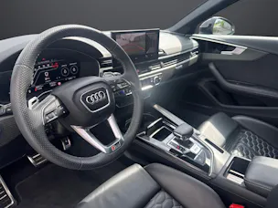 AUDI RS4 Avant 2.9 V6 TFSI quattro T-Tronic