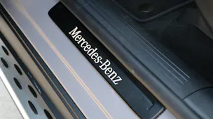MERCEDES-BENZ GLC 400 4MATIC with EQ Technology