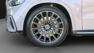 MERCEDES-BENZ GLC 400 4MATIC with EQ Technology