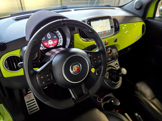 FIAT 595 Abarth 1.4 T-Jet 180 Competizione