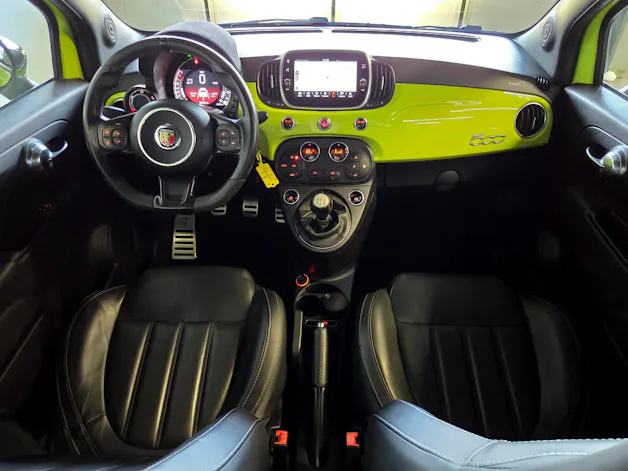 FIAT 595 Abarth 1.4 T-Jet 180 Competizione