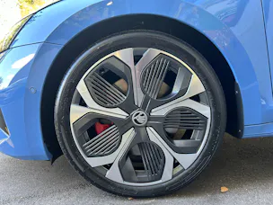 SKODA Octavia Combi 2.0 TSI DSG RS 30 Years Edition