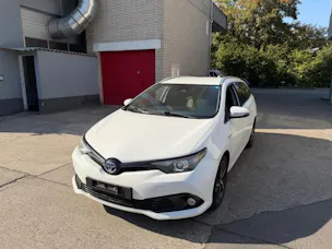Toyota Auris Touring Sports 1.8 HSD Trend e-CVT