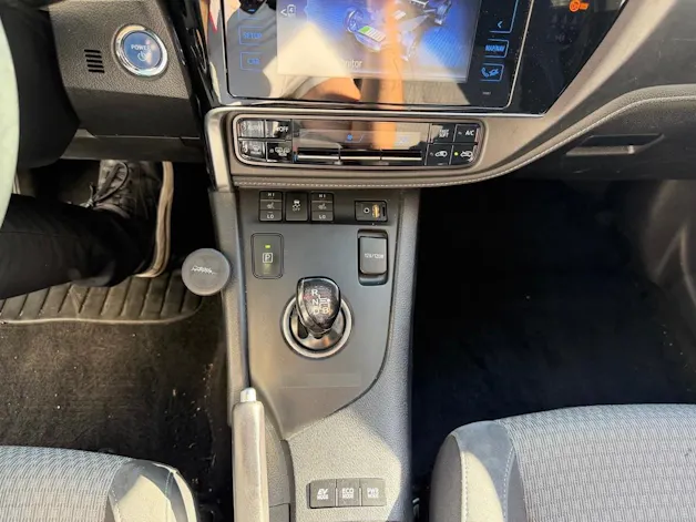 Toyota Auris Touring Sports 1.8 HSD Trend e-CVT