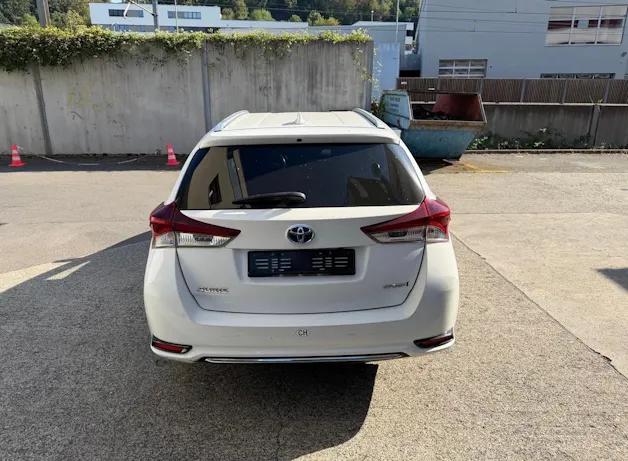 Toyota Auris Touring Sports 1.8 HSD Trend e-CVT