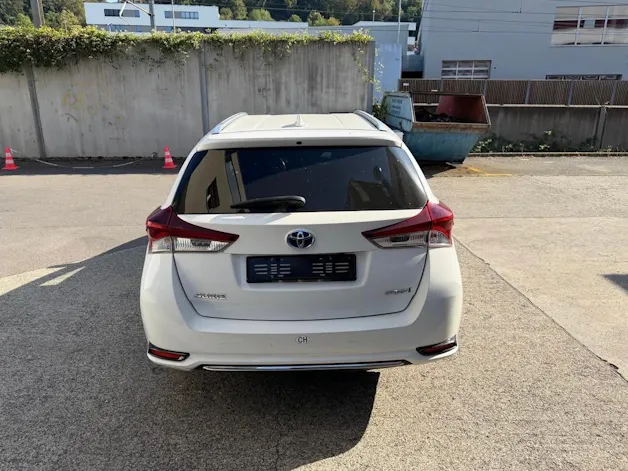 Toyota Auris Touring Sports 1.8 HSD Trend e-CVT